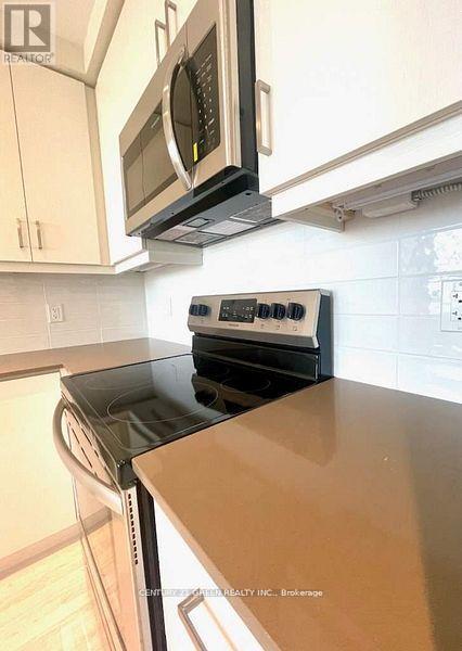 Photo 3 of 1804 15 Lynch Street, Brampton ON
