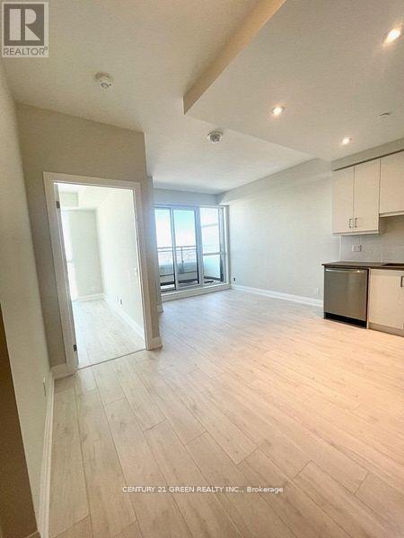 Photo 9 of 1804 15 Lynch Street, Brampton ON
