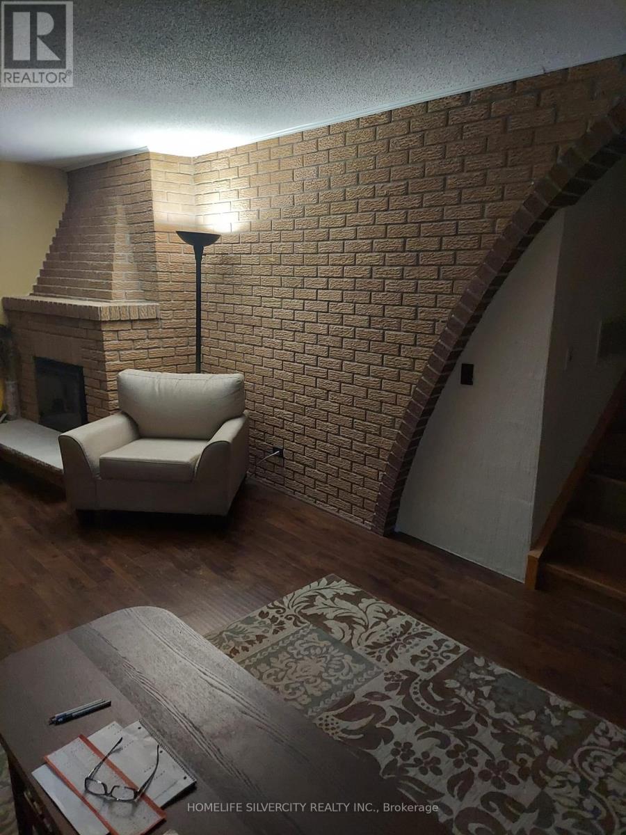Photo 1 of 10263 Goreway Drive, Brampton ON