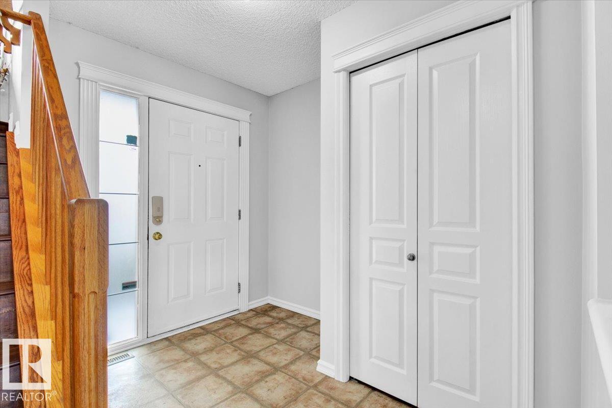 Photo 46 of 3372 25 Av Nw, Edmonton AB