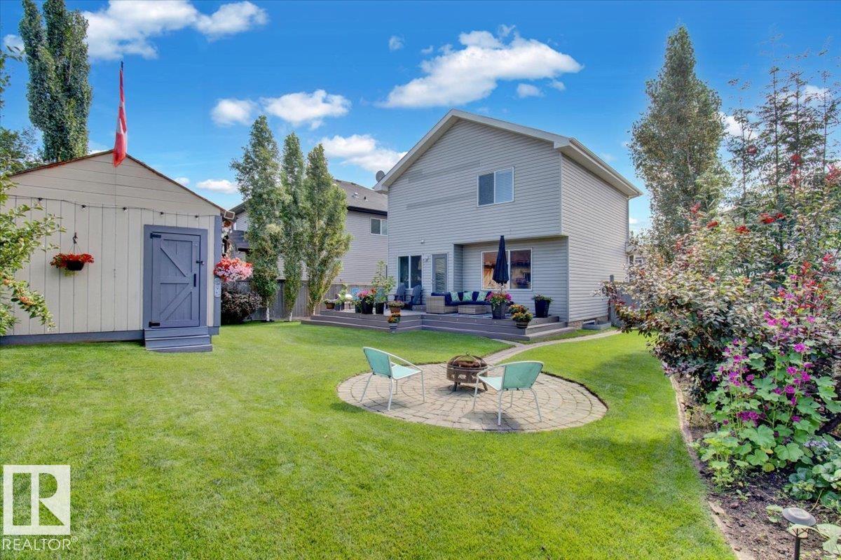 Photo 6 of 3372 25 Av Nw, Edmonton AB