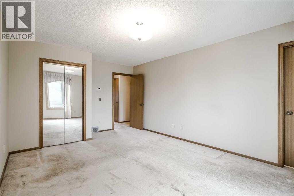 Single Family House 4 Level for Sale in  Whitworth Place NE Whitehorn Calgary 