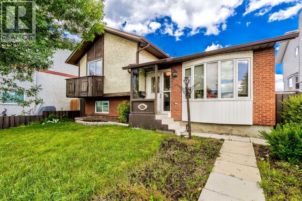 Single Family House 4 Level for Sale in  Whitworth Place NE Whitehorn Calgary 