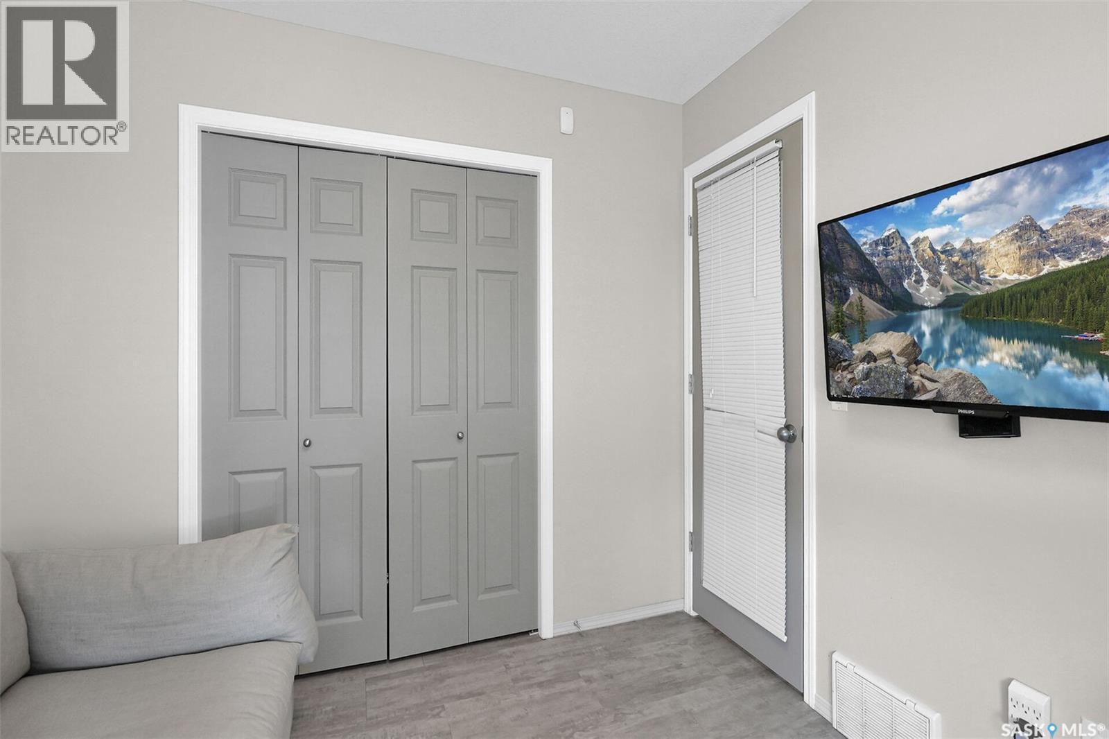 Single Family House Bungalow for Sale in   Windsor Park ROAD Regina 