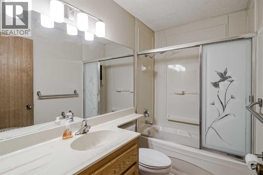 Single Family House 4 Level for Sale in  Whitworth Place NE Whitehorn Calgary 