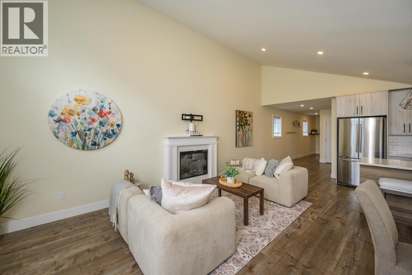 Photo 11 of 1652 9th Avenue, Prince George BC