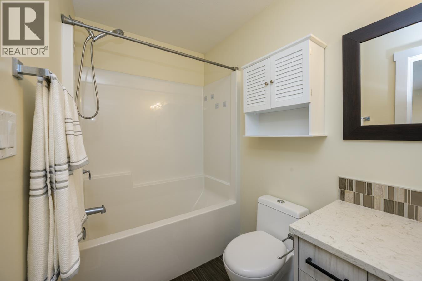 Photo 21 of 1652 9th Avenue, Prince George BC