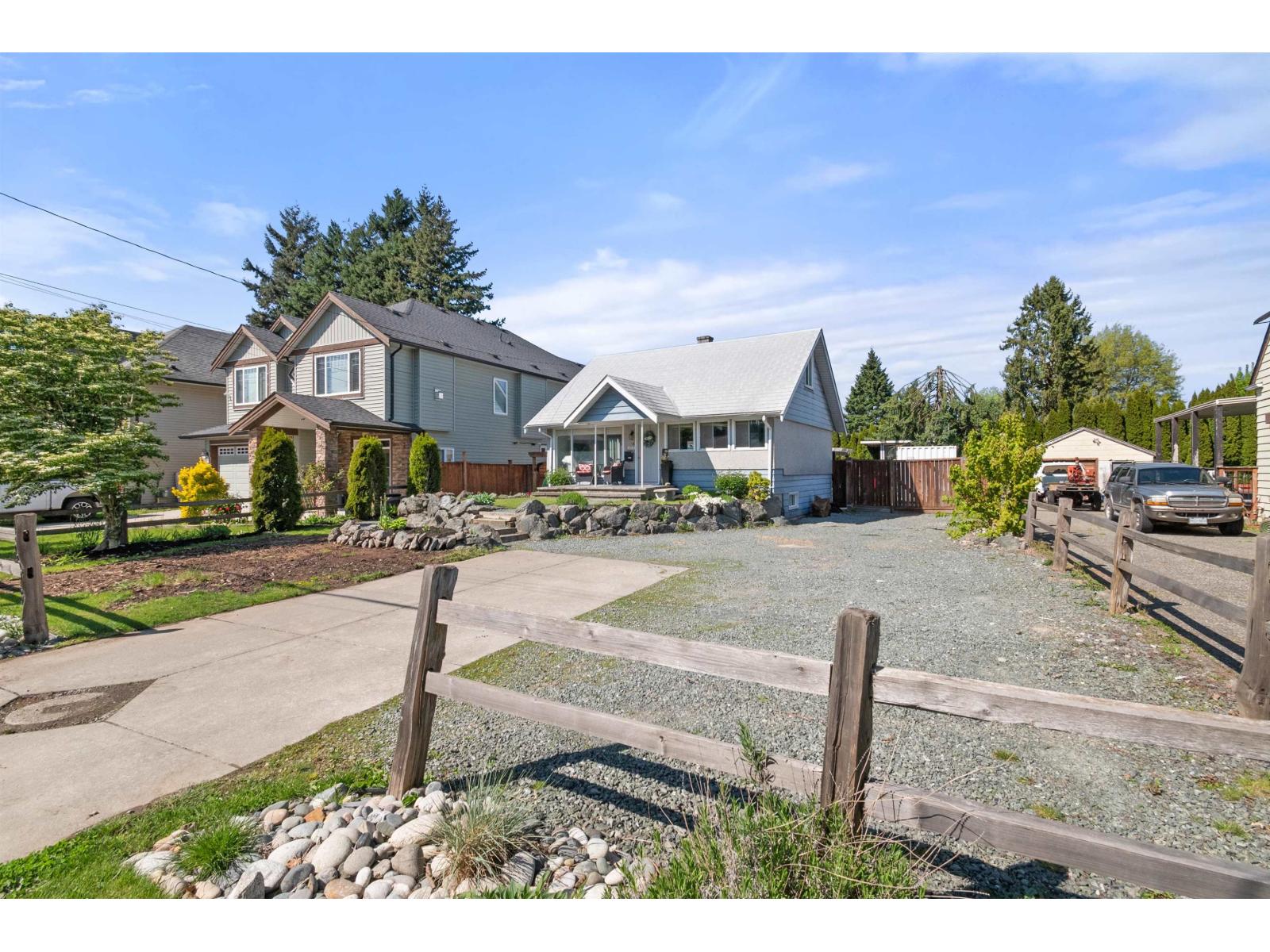 Photo 15 of 45325 Crescent Drive Chilliwack Proper West, Chilliwack BC