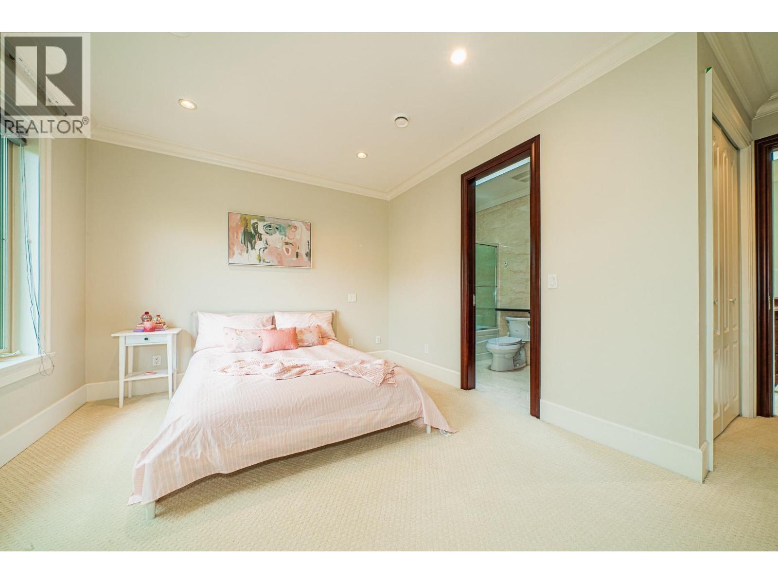 7165 MAPLE STREET, Vancouver