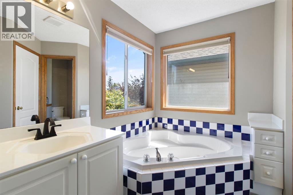 21 Arbour Ridge Park NW, Calgary, Alberta