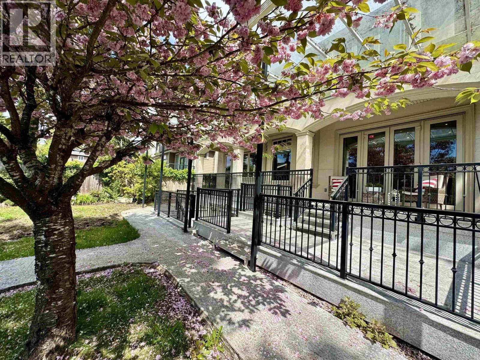 7165 MAPLE STREET, Vancouver