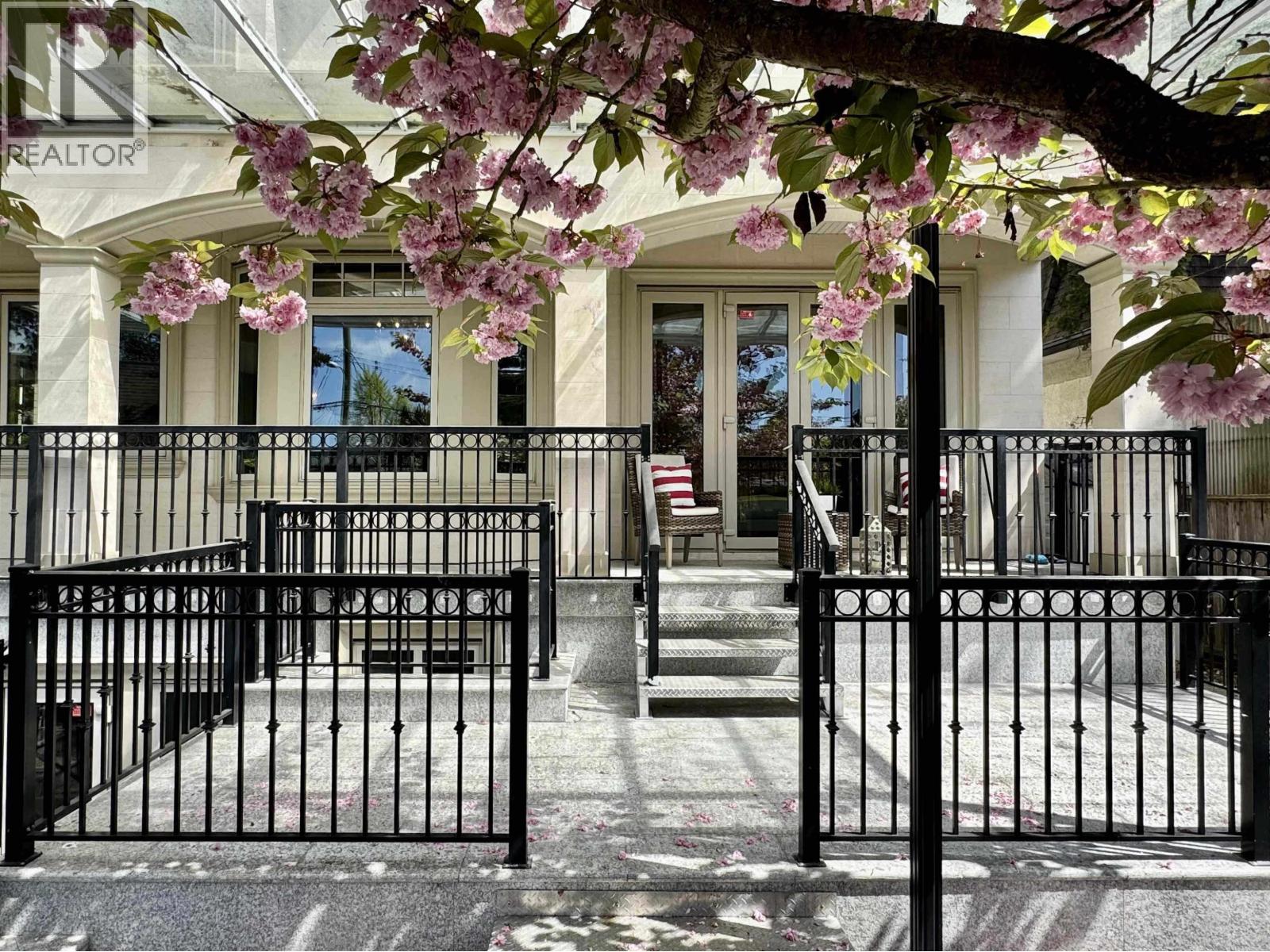 7165 MAPLE STREET, Vancouver