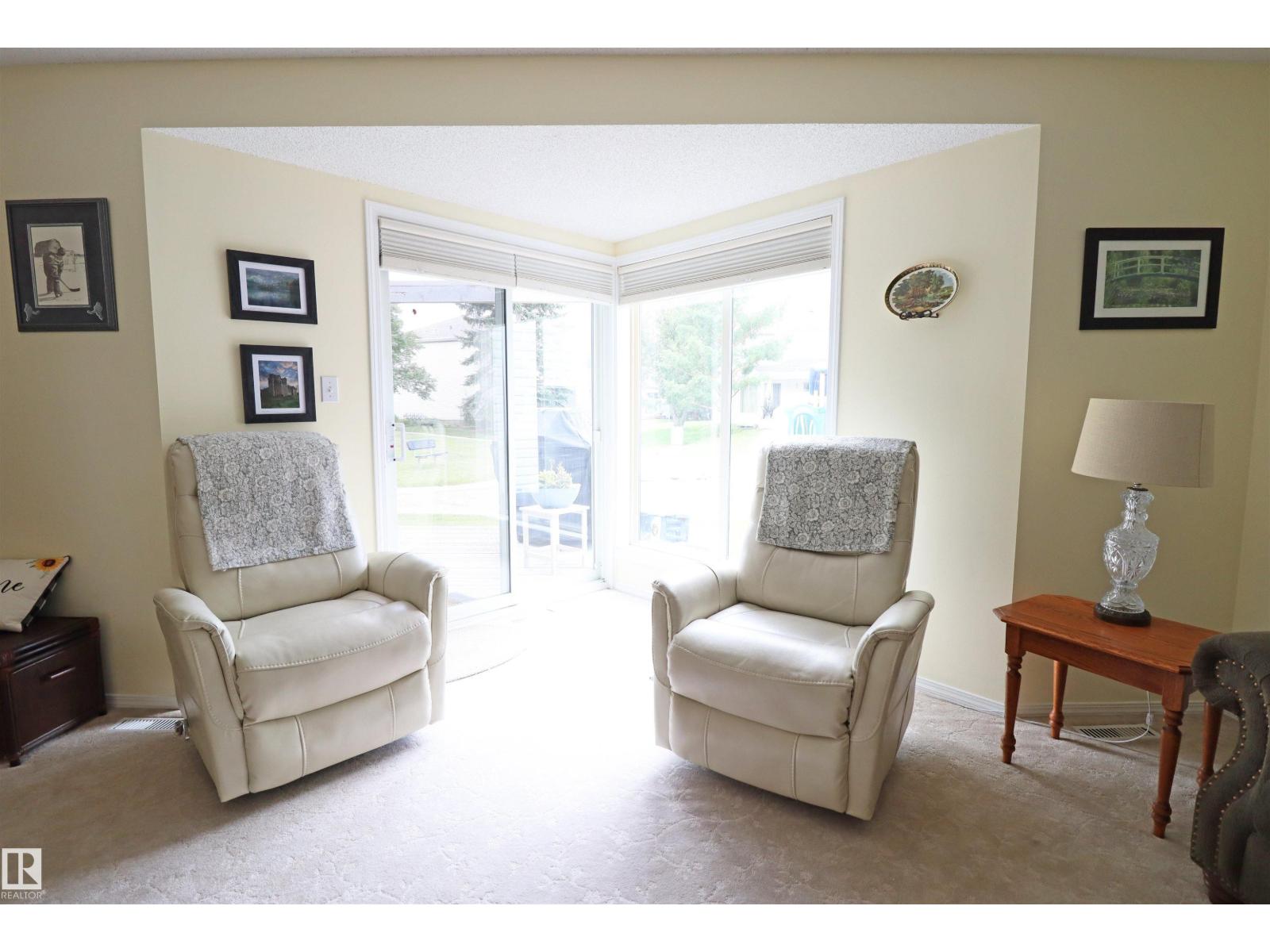 Photo 15 of 58 603 Youville Dr E Nw, Edmonton AB
