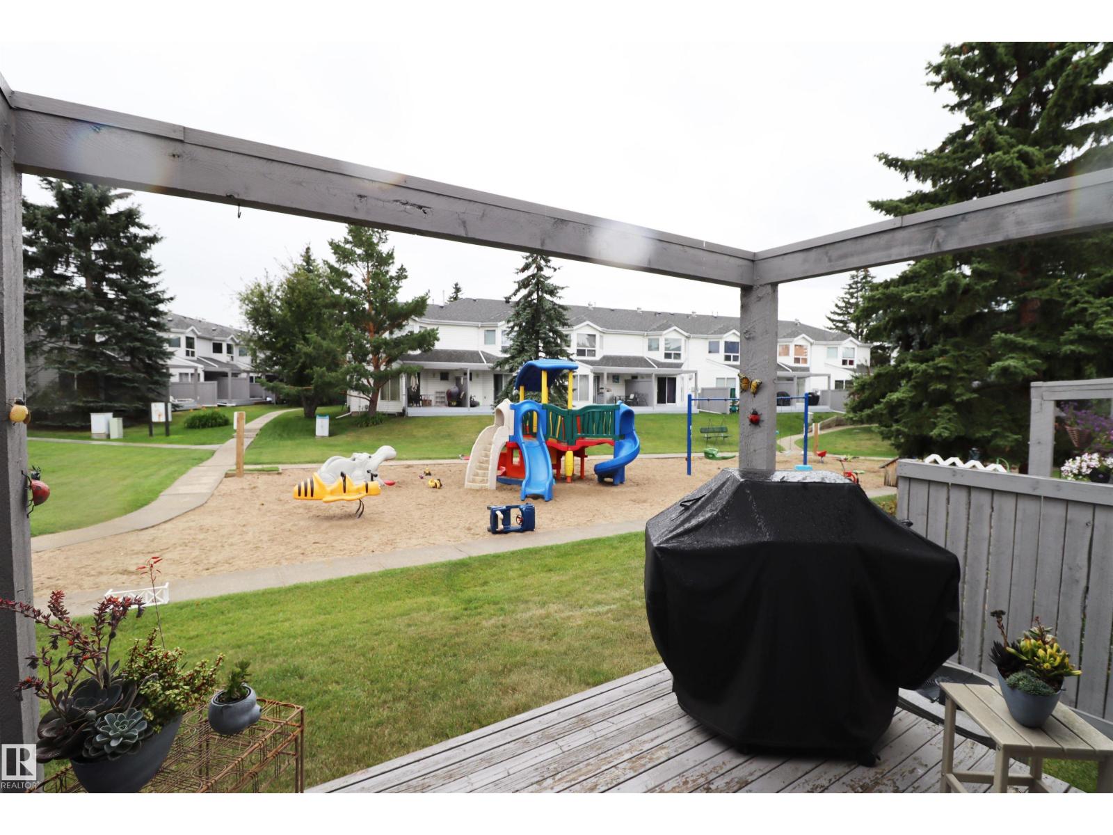 Photo 38 of 58 603 Youville Dr E Nw, Edmonton AB