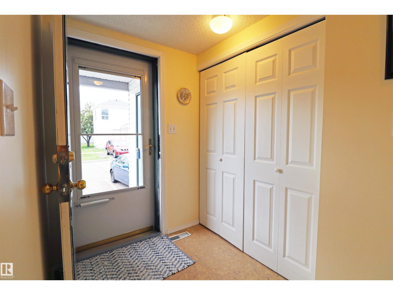 Photo 6 of 58 603 Youville Dr E Nw, Edmonton AB