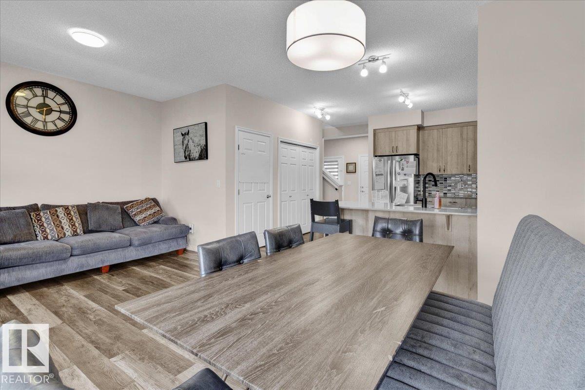 Photo 21 of 9457 206 A St Nw, Edmonton AB