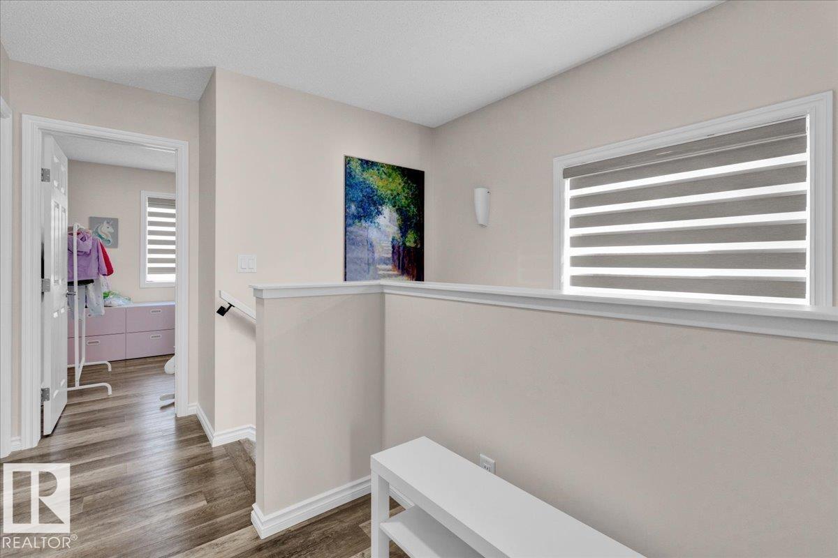 Photo 27 of 9457 206 A St Nw, Edmonton AB