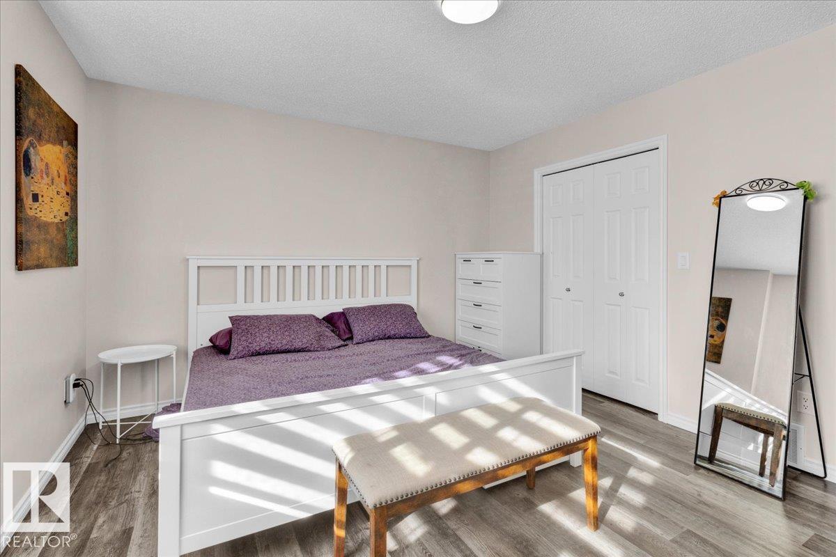Photo 34 of 9457 206 A St Nw, Edmonton AB