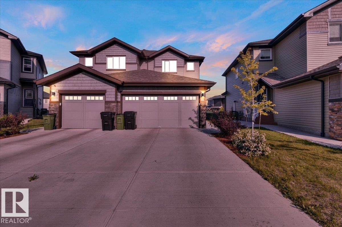 Photo 4 of 9457 206 A St Nw, Edmonton AB