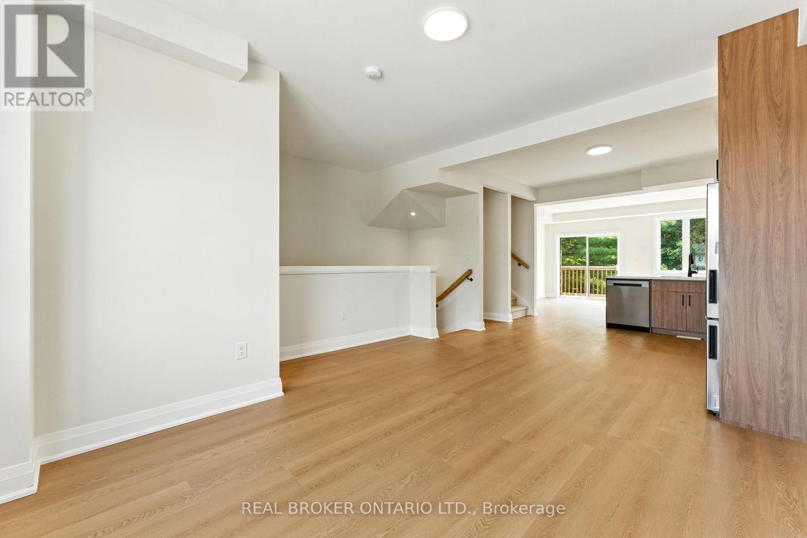 Photo 14 of Unit 3 161 Fifth Avenue, Brant ON