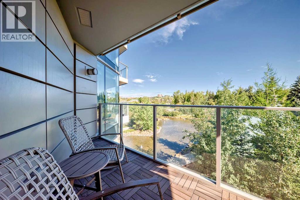 Single Family House for Sale in    Avenue SW Eau Claire Calgary 