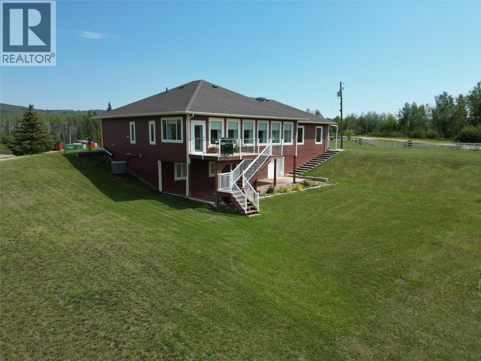 408 Briar Ridge Road, Pouce Coupe