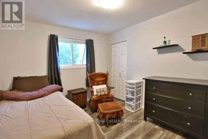 Photo 16 of 83 Katherine Street, Collingwood ON