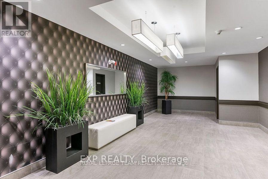 Photo 25 of 202 120 Prestige Circle, Ottawa ON