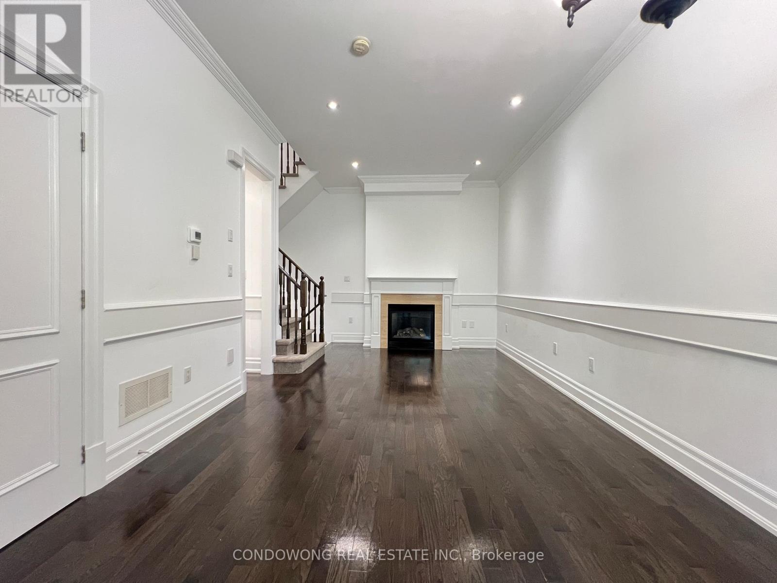 Photo 15 of 612 53 York Mills Road, Toronto ON