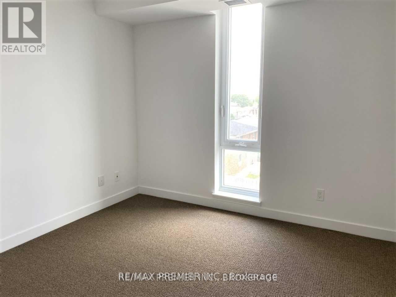 Photo 11 of 515 120 Varna Drive, Toronto ON