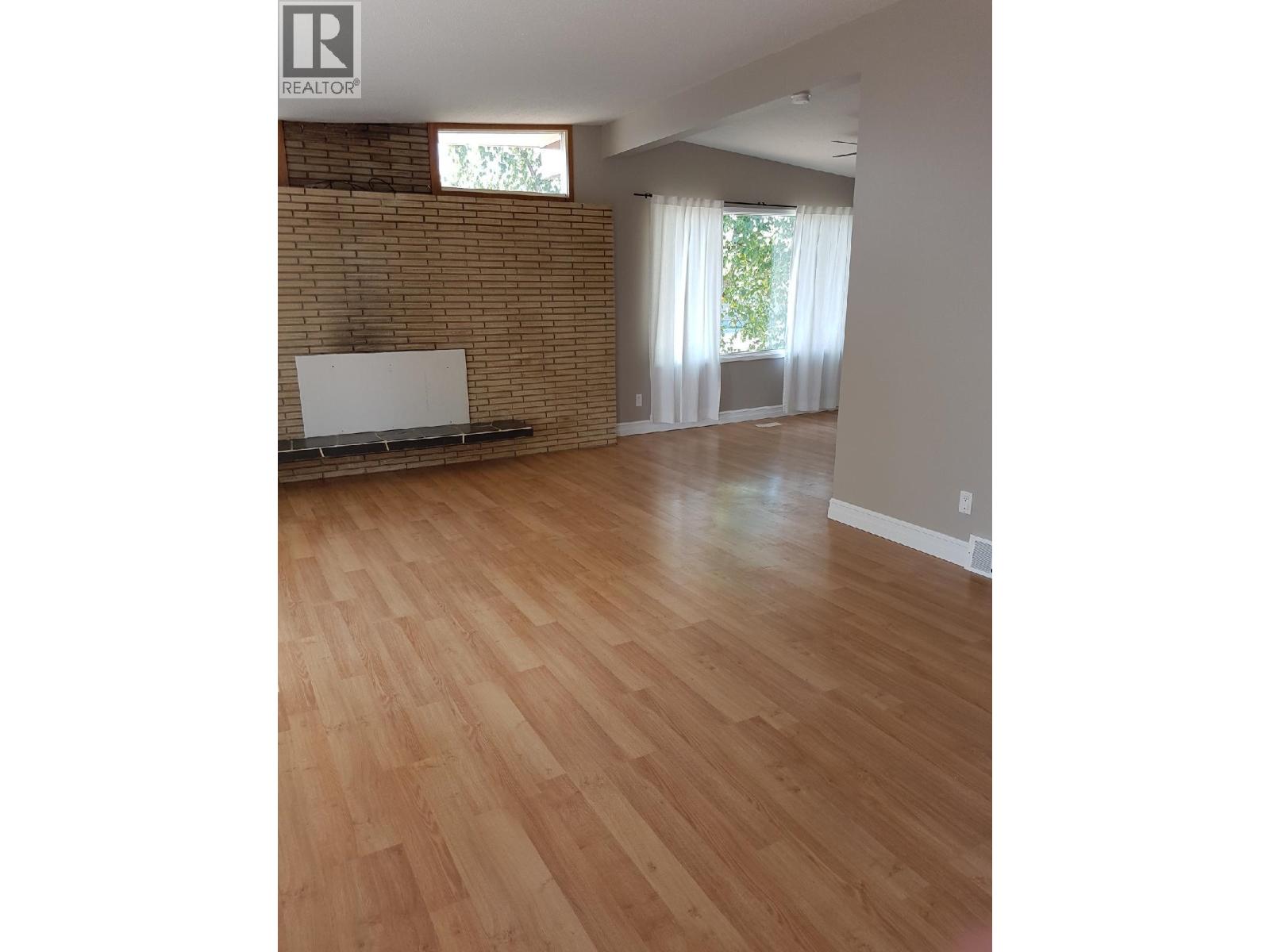 Photo 5 of 288 N Nicholson Street, Prince George BC