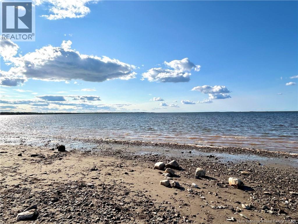 Photo 15 of 32 Mcintyre Lane, Baiesainteanne NB