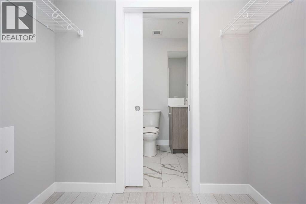 Single Family House for Sale in   Wolf Creek Drive SE Wolf Willow Calgary 