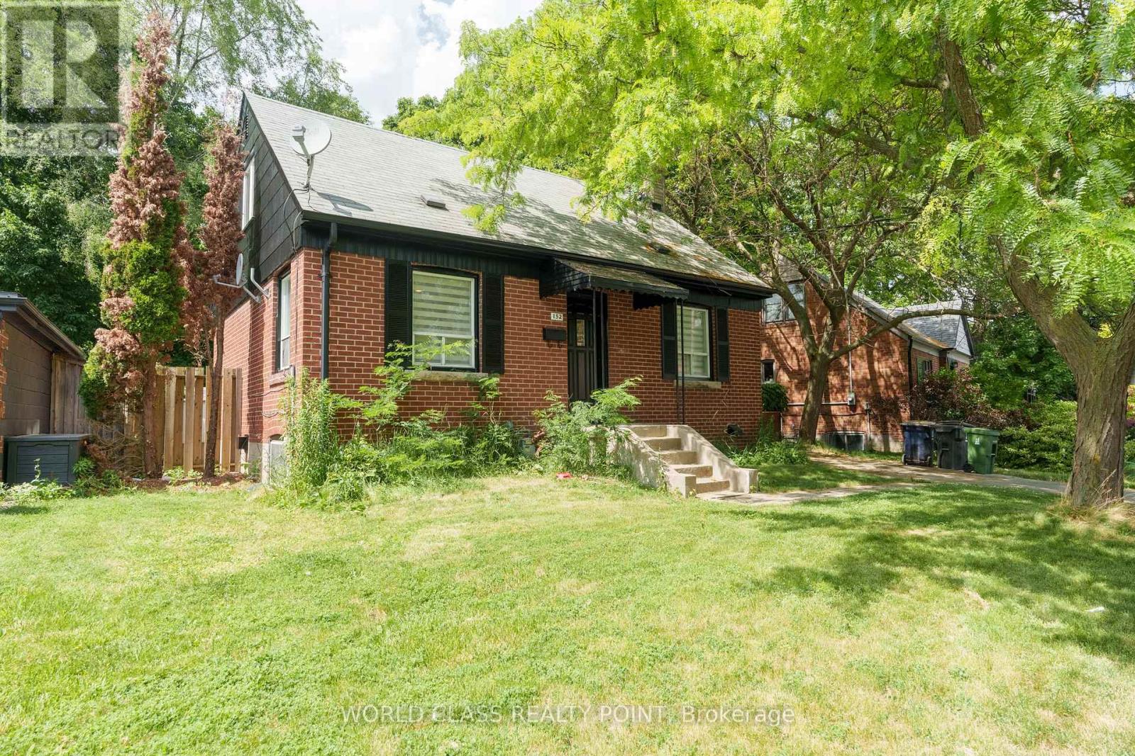 Photo 21 of 152 Ferris Road, Toronto ON