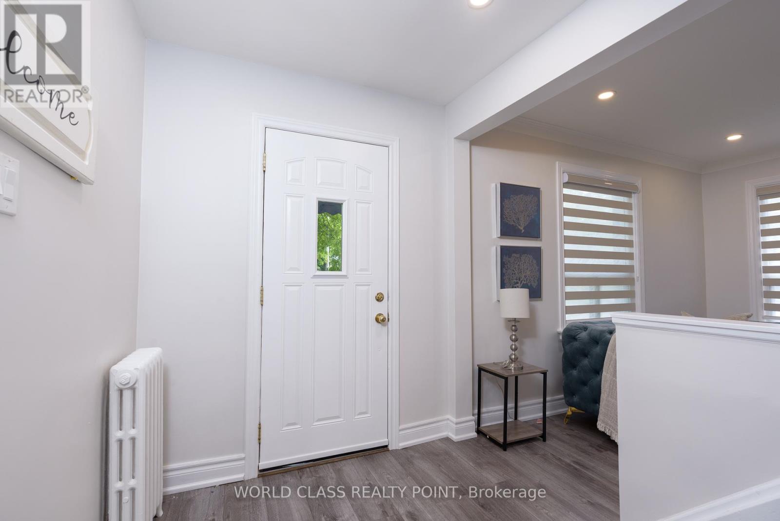 Photo 25 of 152 Ferris Road, Toronto ON