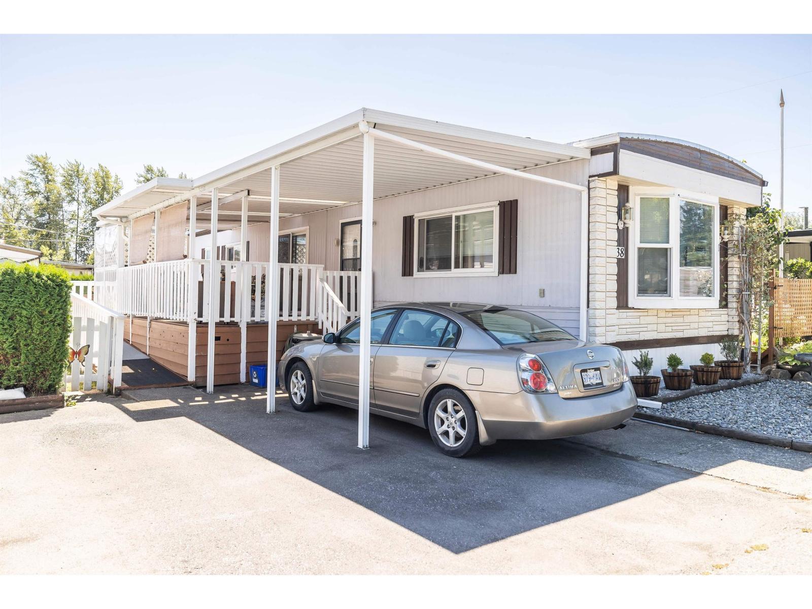 Photo 29 of 38 4426 232 Street, Langley BC