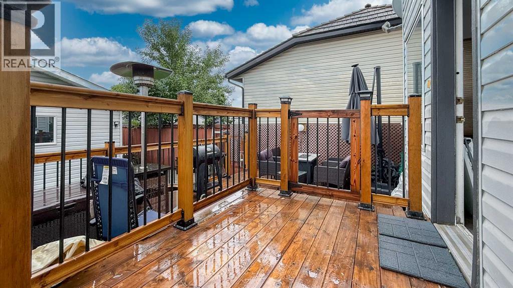 Single Family House for Sale in  Mt Aberdeen Link SE McKenzie Lake Calgary 