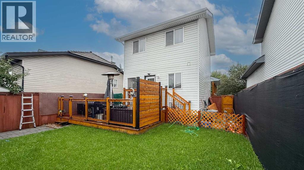 Single Family House for Sale in  Mt Aberdeen Link SE McKenzie Lake Calgary 