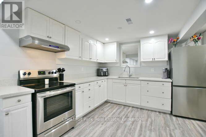 Photo 22 of 83 Katherine Street, Collingwood ON