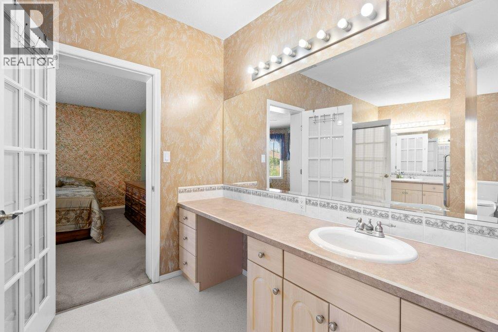 Photo 52 of 601 Beatty Avenue Nw Unit 21, Salmon Arm BC