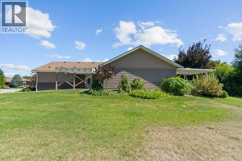 Photo 39 of 601 Beatty Avenue Nw Unit 21, Salmon Arm BC