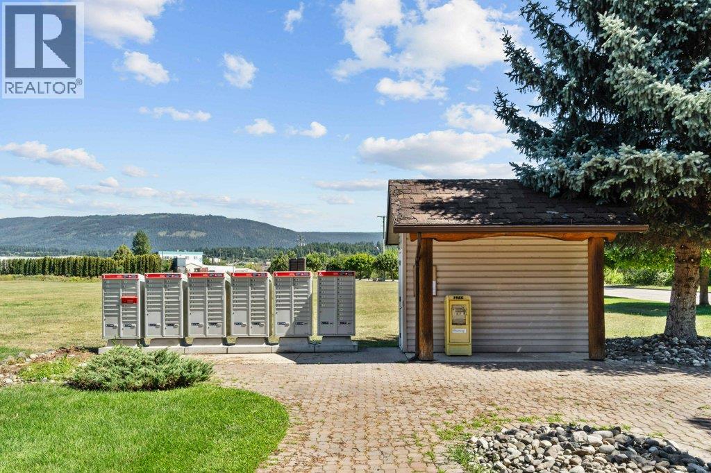 Photo 13 of 601 Beatty Avenue Nw Unit 21, Salmon Arm BC