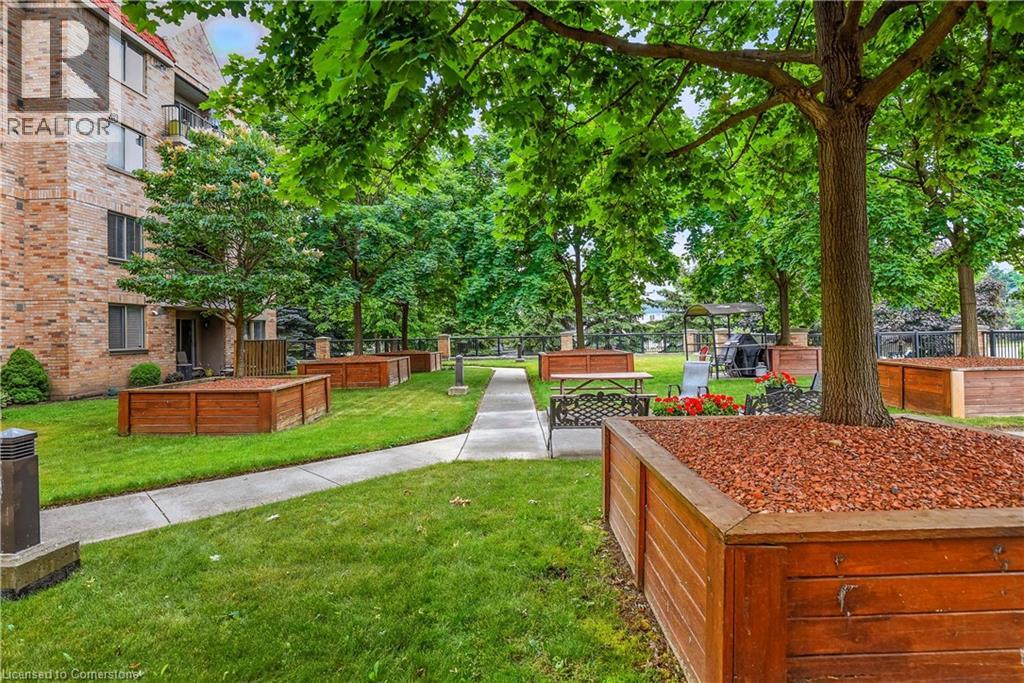 Photo 36 of 3499 Upper Middle Road Unit 404, Burlington ON