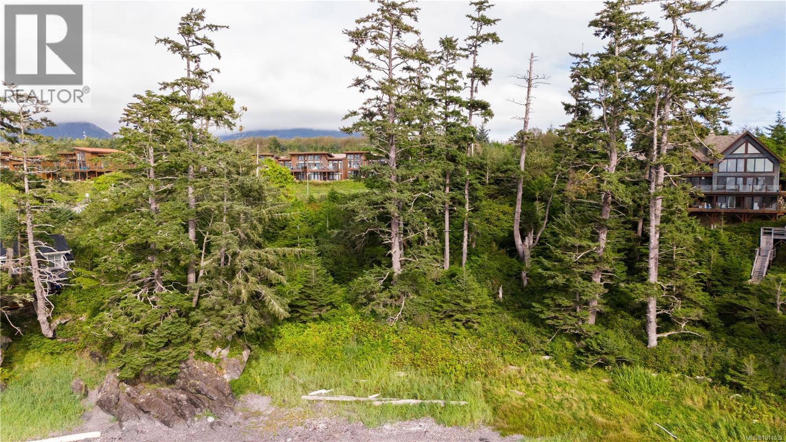 518 Marine Dr, Ucluelet