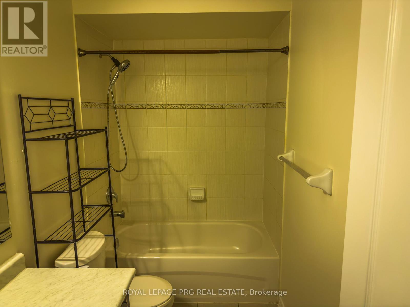 Photo 27 of 144 Sussexvale Drive, Brampton ON
