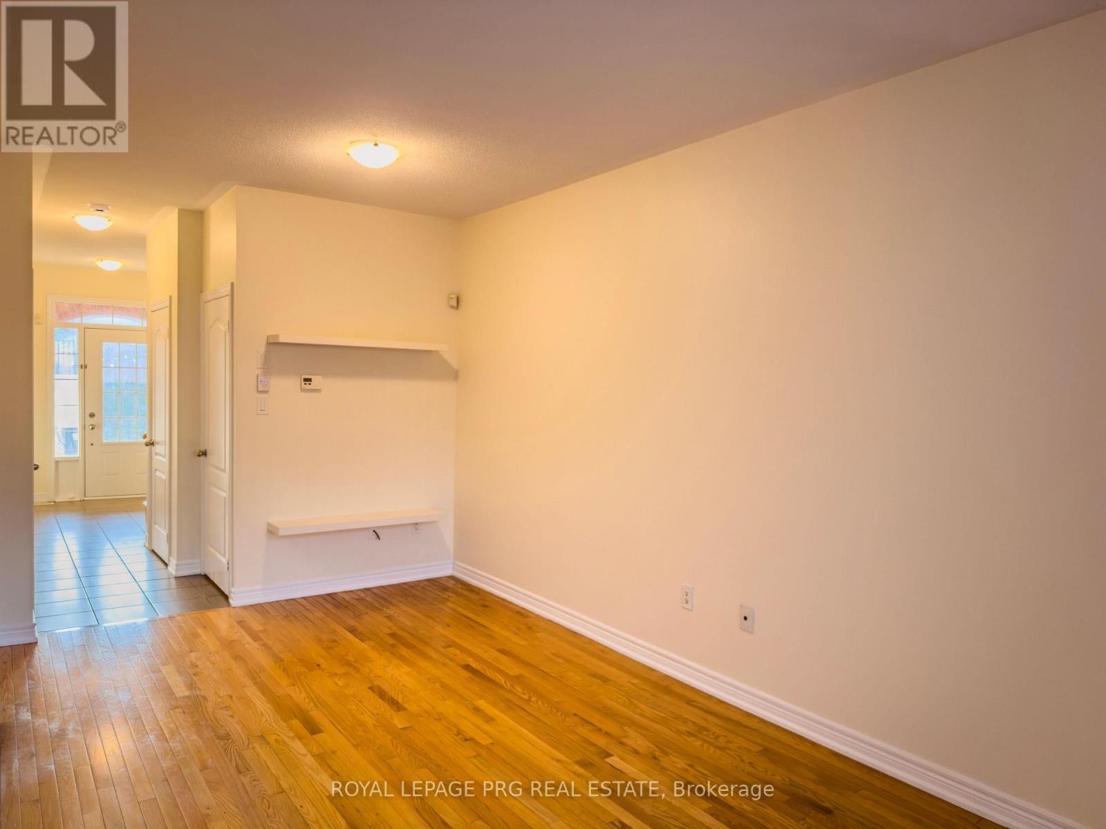 Photo 16 of 144 Sussexvale Drive, Brampton ON