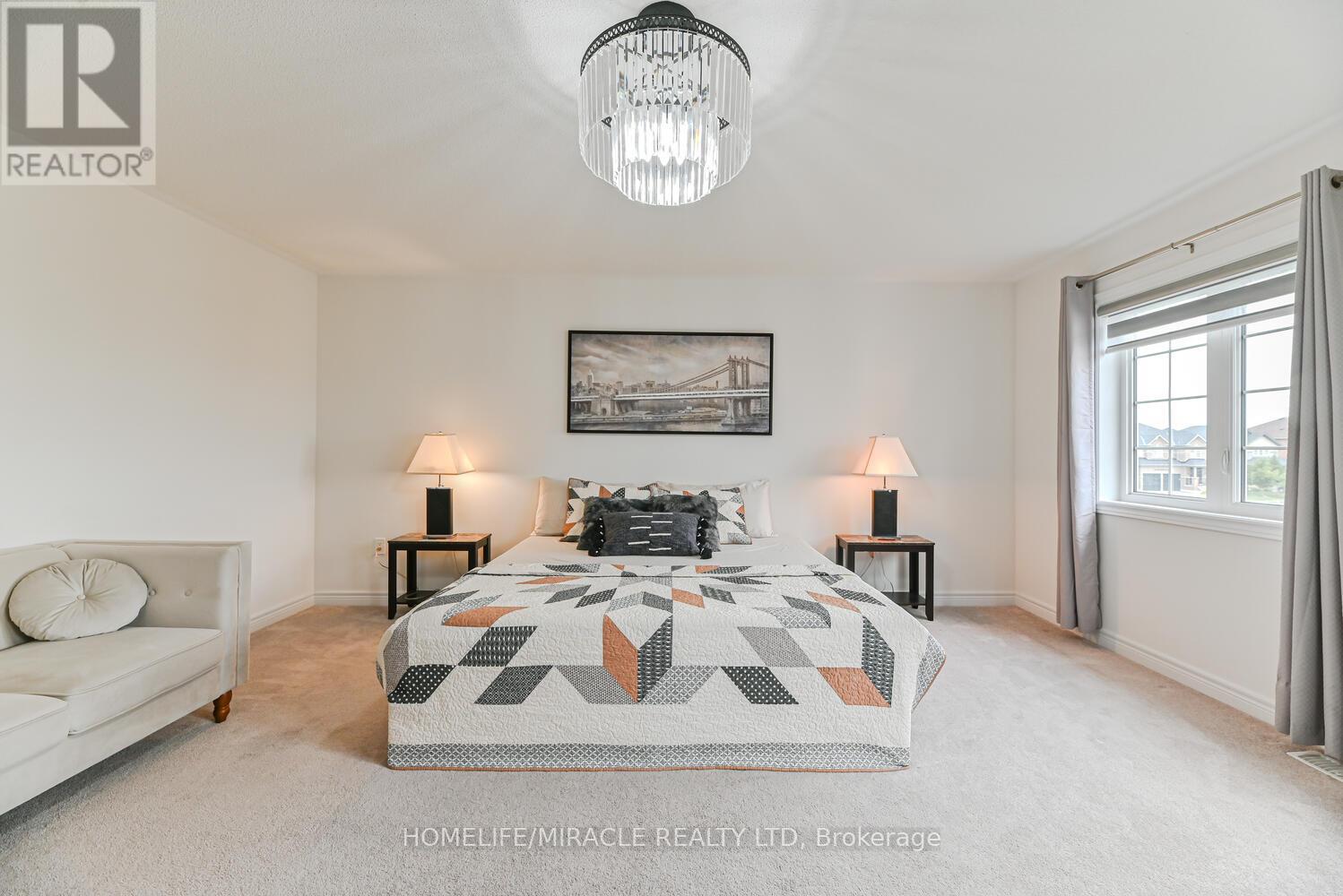 Photo 48 of 443 Henderson Way, Shelburne ON
