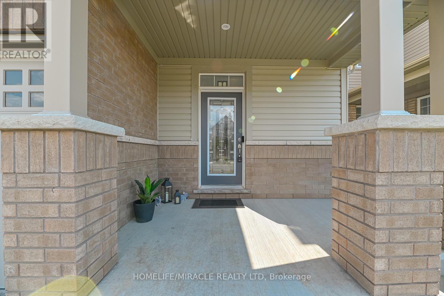 Photo 41 of 443 Henderson Way, Shelburne ON