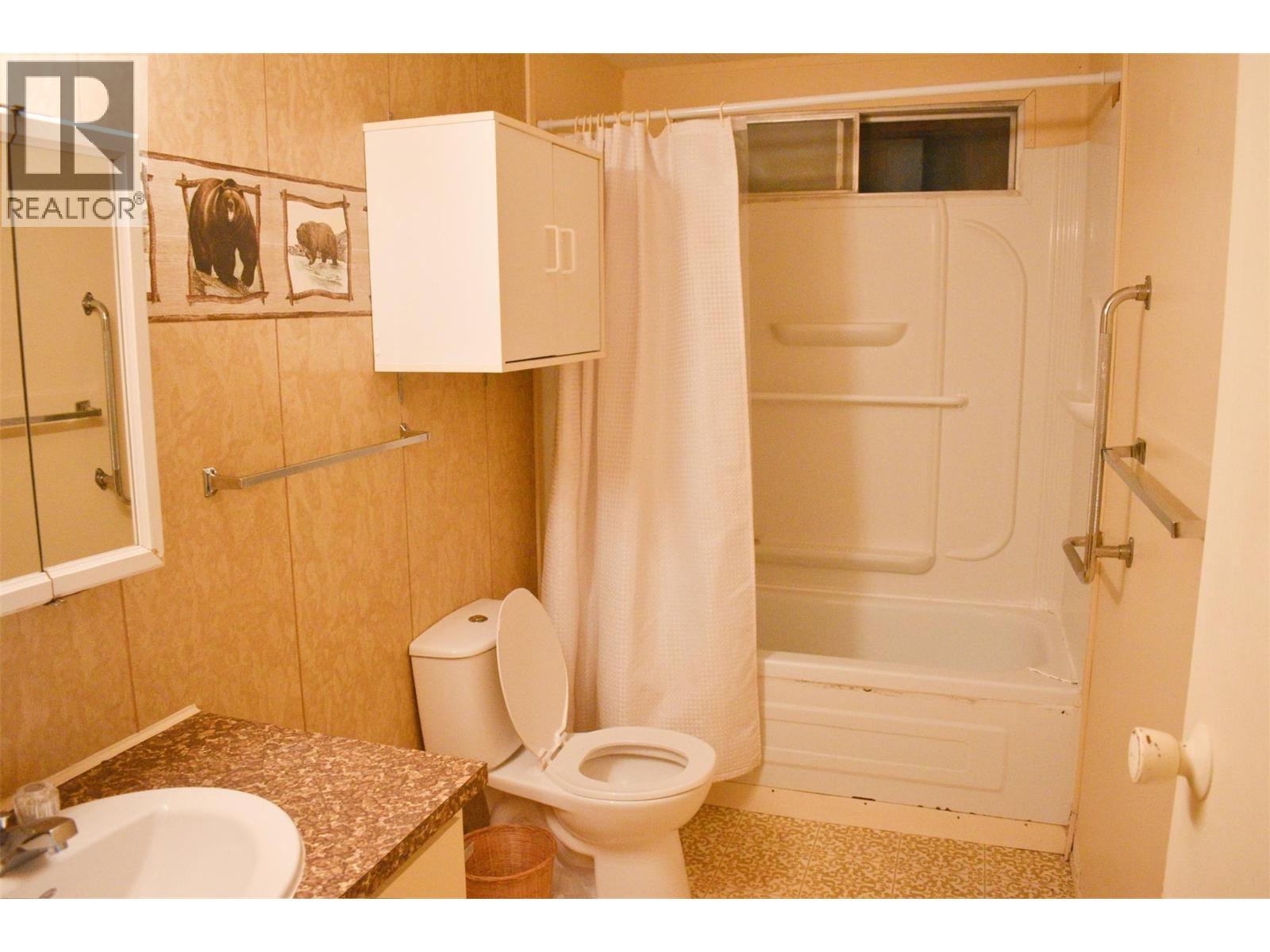 #1 150 TAMARAC AVENUE - 20