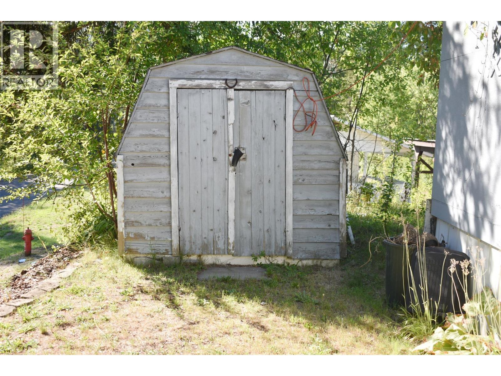 #1 150 TAMARAC AVENUE - 7